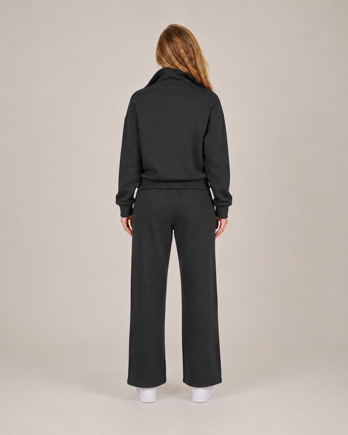 Damski Komplet Loungewear z Bluzą i Spodniami Dresowymi