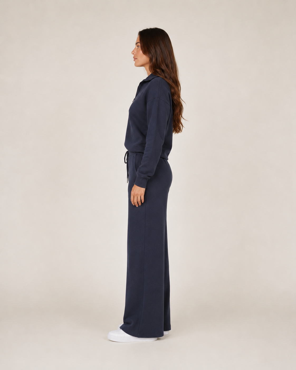 Damski Komplet Loungewear z Bluzą i Spodniami Dresowymi