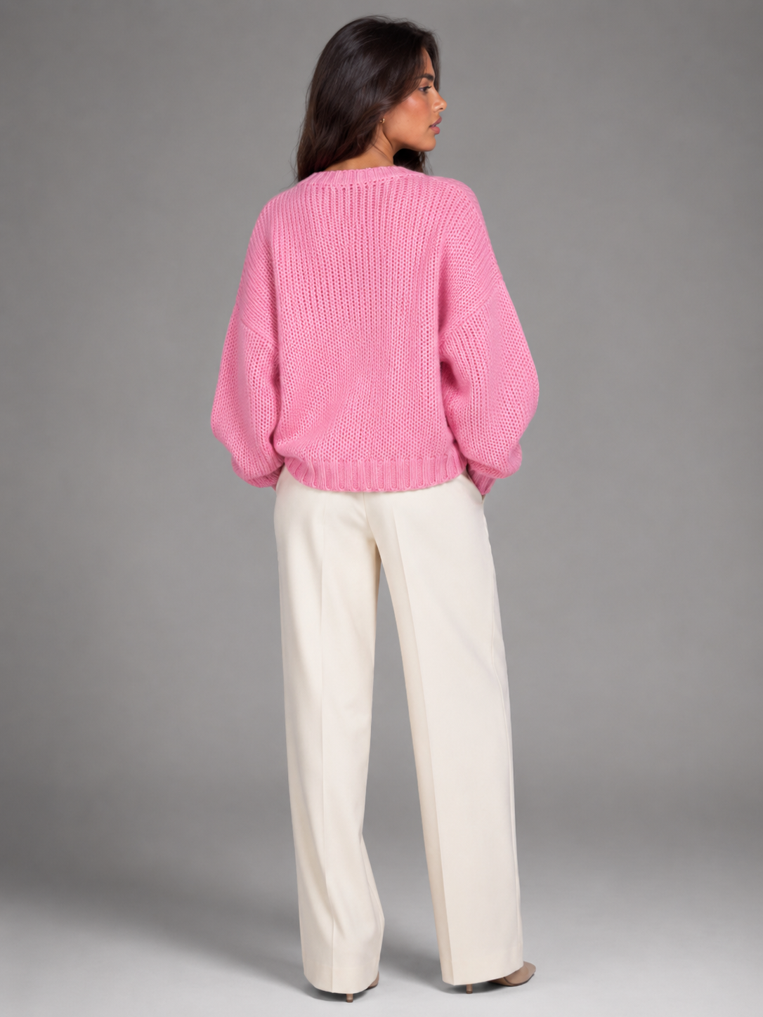 Damski Gruby Sweter Oversize z Okrągłym Dekoltem Różowy