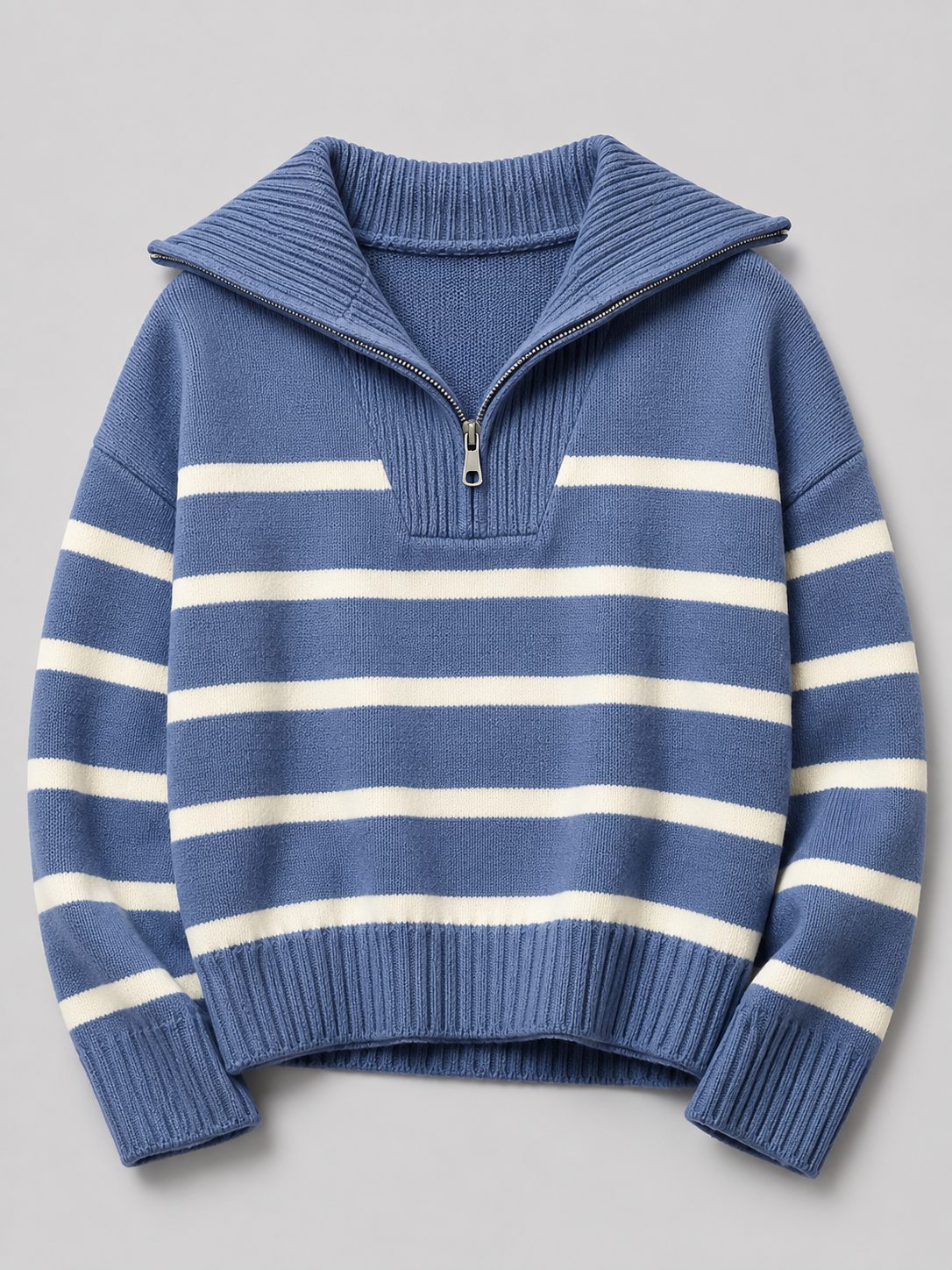 Pasiasty Sweter z Półzamkiem na Jesień