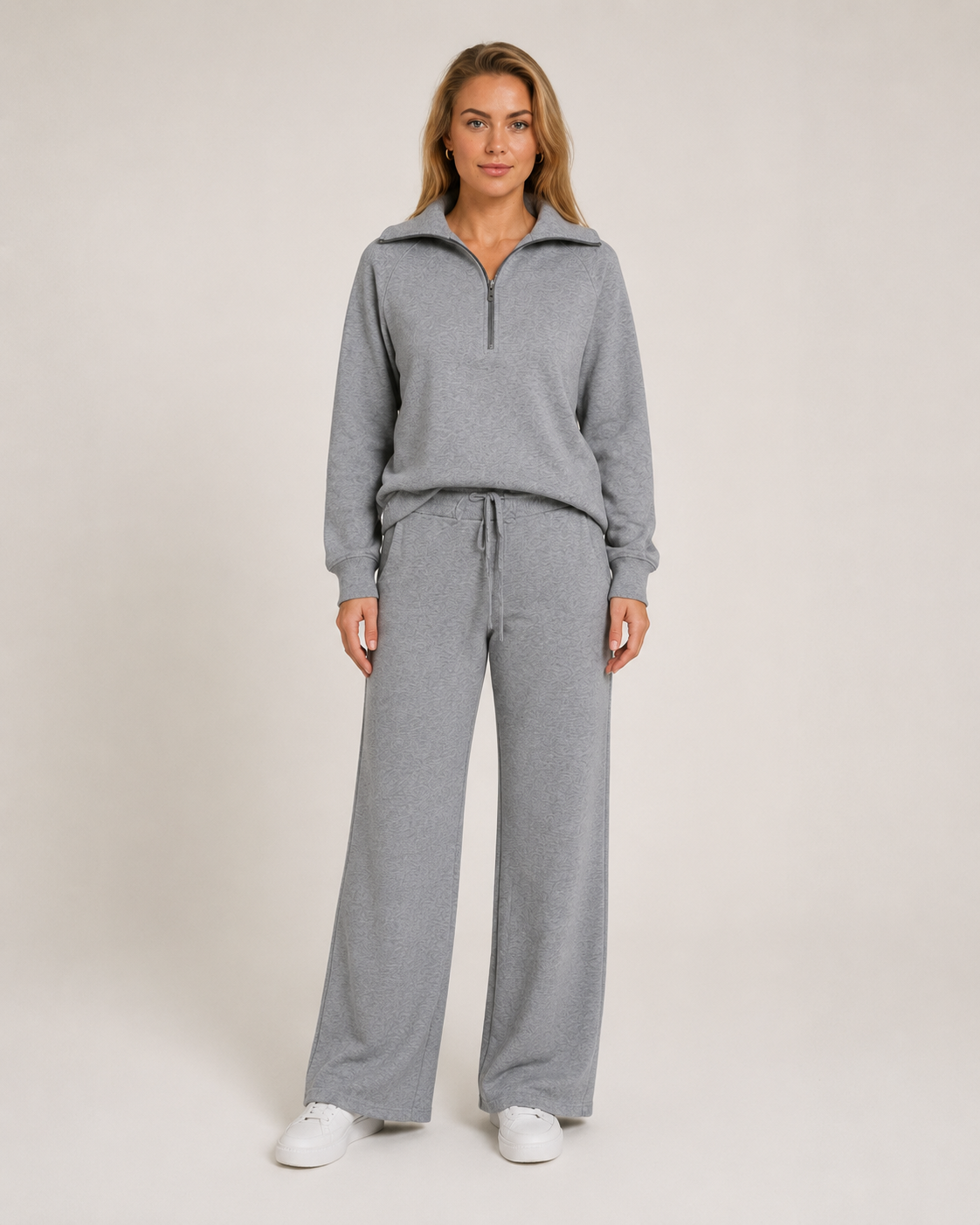 Damski Komplet Loungewear z Bluzą i Spodniami Dresowymi