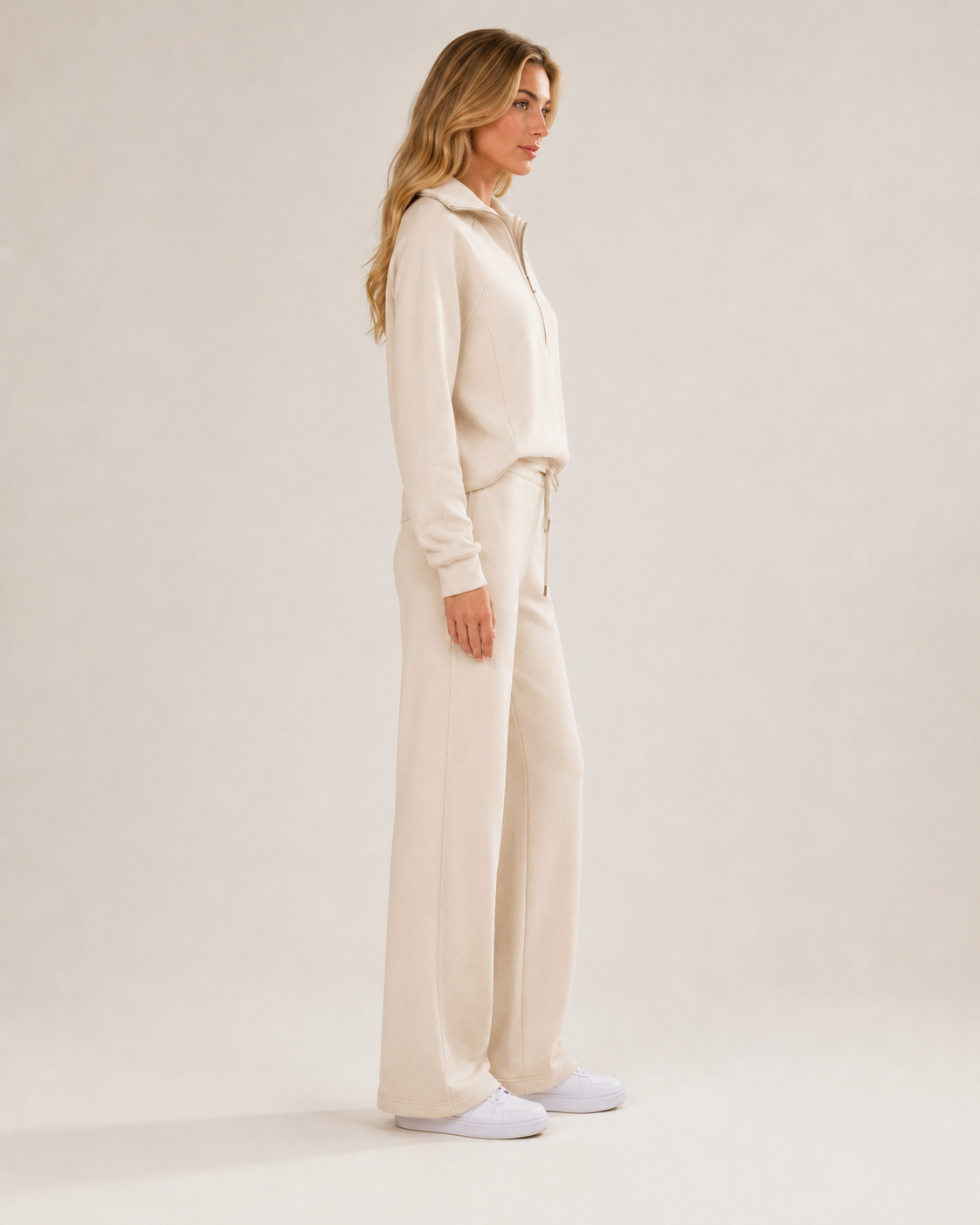 Damski Komplet Loungewear z Bluzą i Spodniami Dresowymi