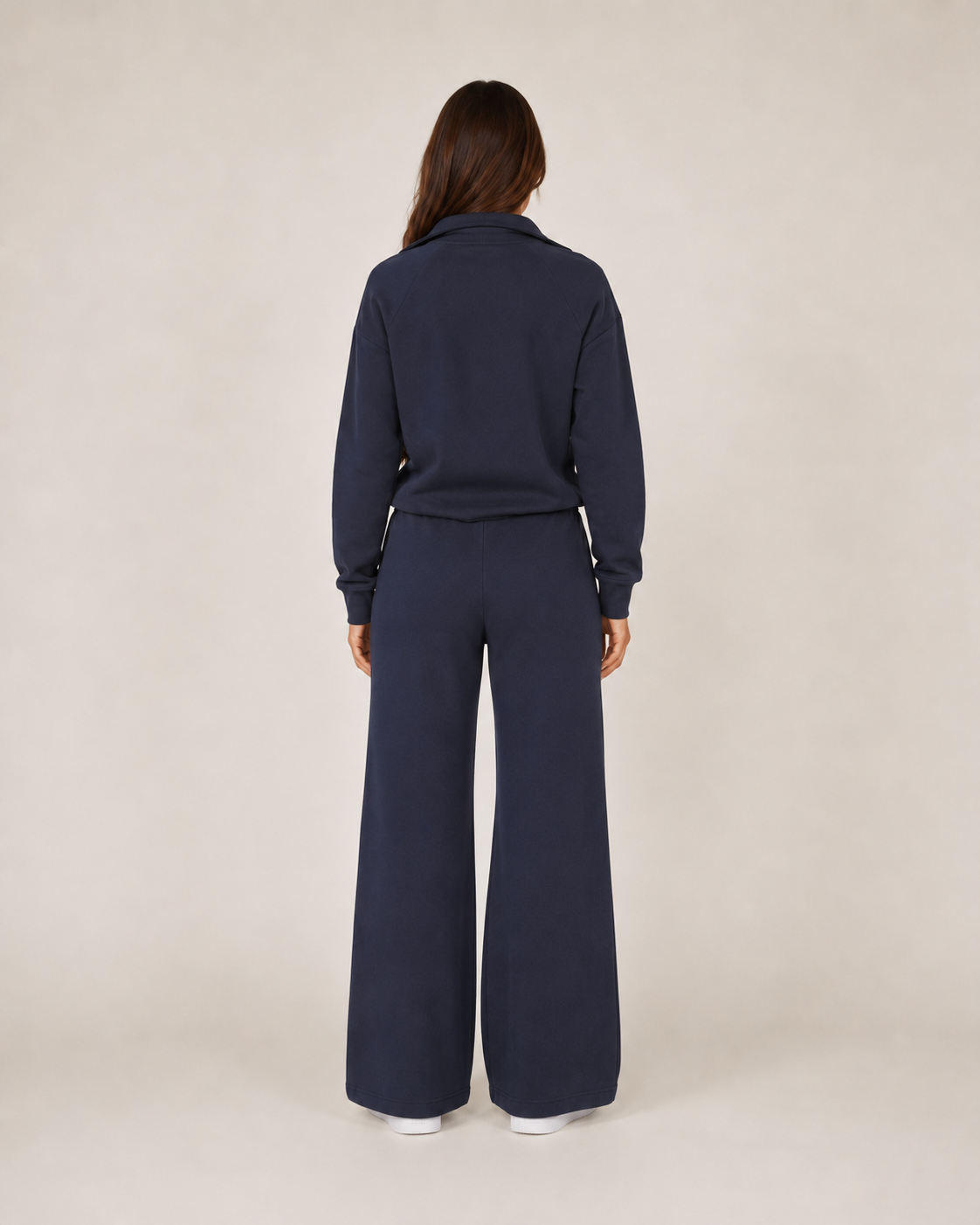 Damski Komplet Loungewear z Bluzą i Spodniami Dresowymi