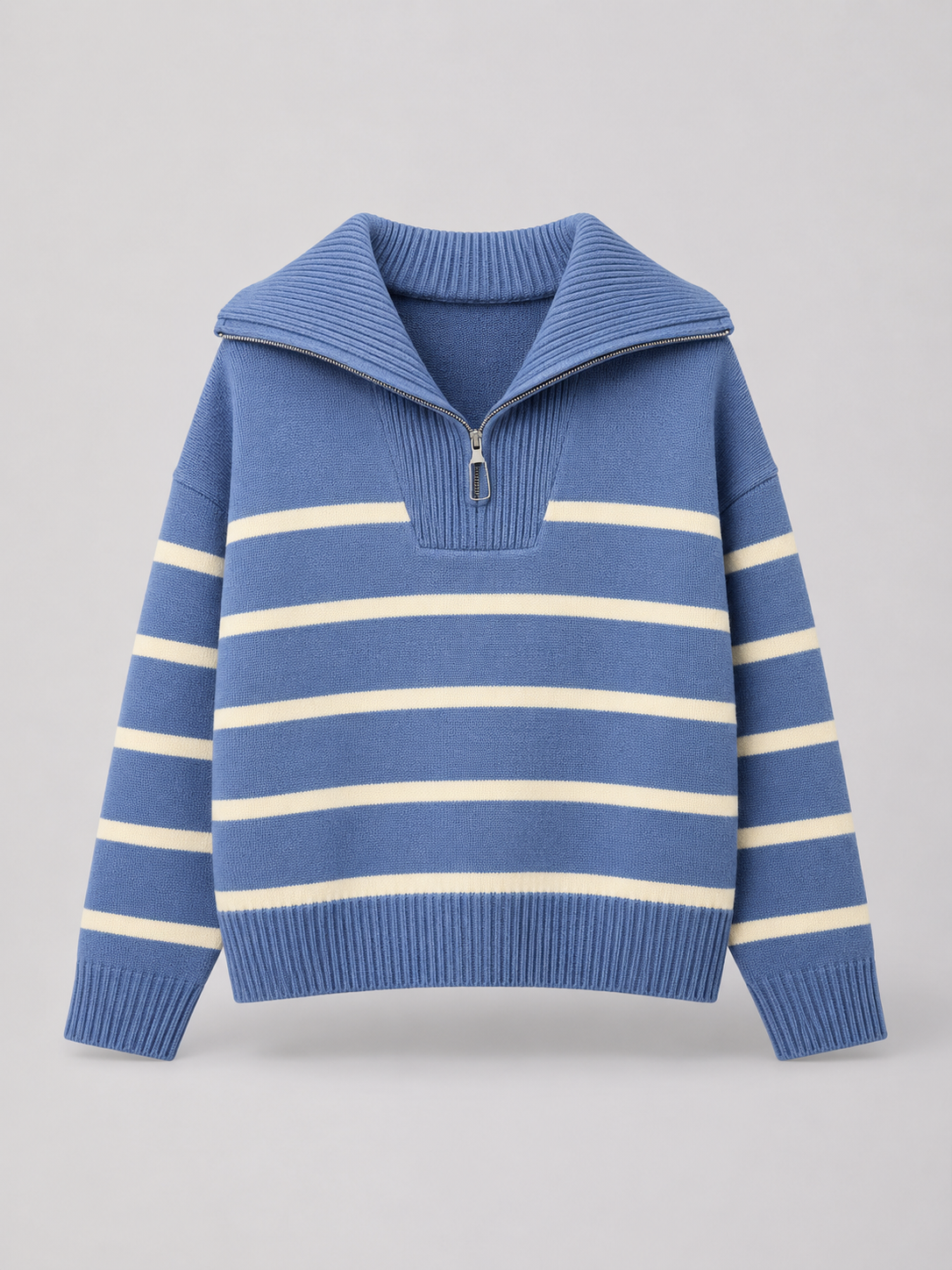 Pasiasty Sweter z Półzamkiem na Jesień